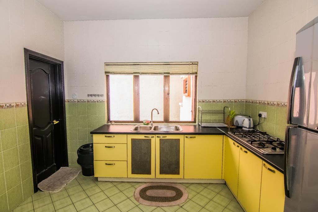 Mts @ Marina Court Resort Condo Κότα Κιναμπαλού Δωμάτιο φωτογραφία